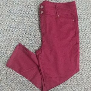 High waisted Burgandy pants